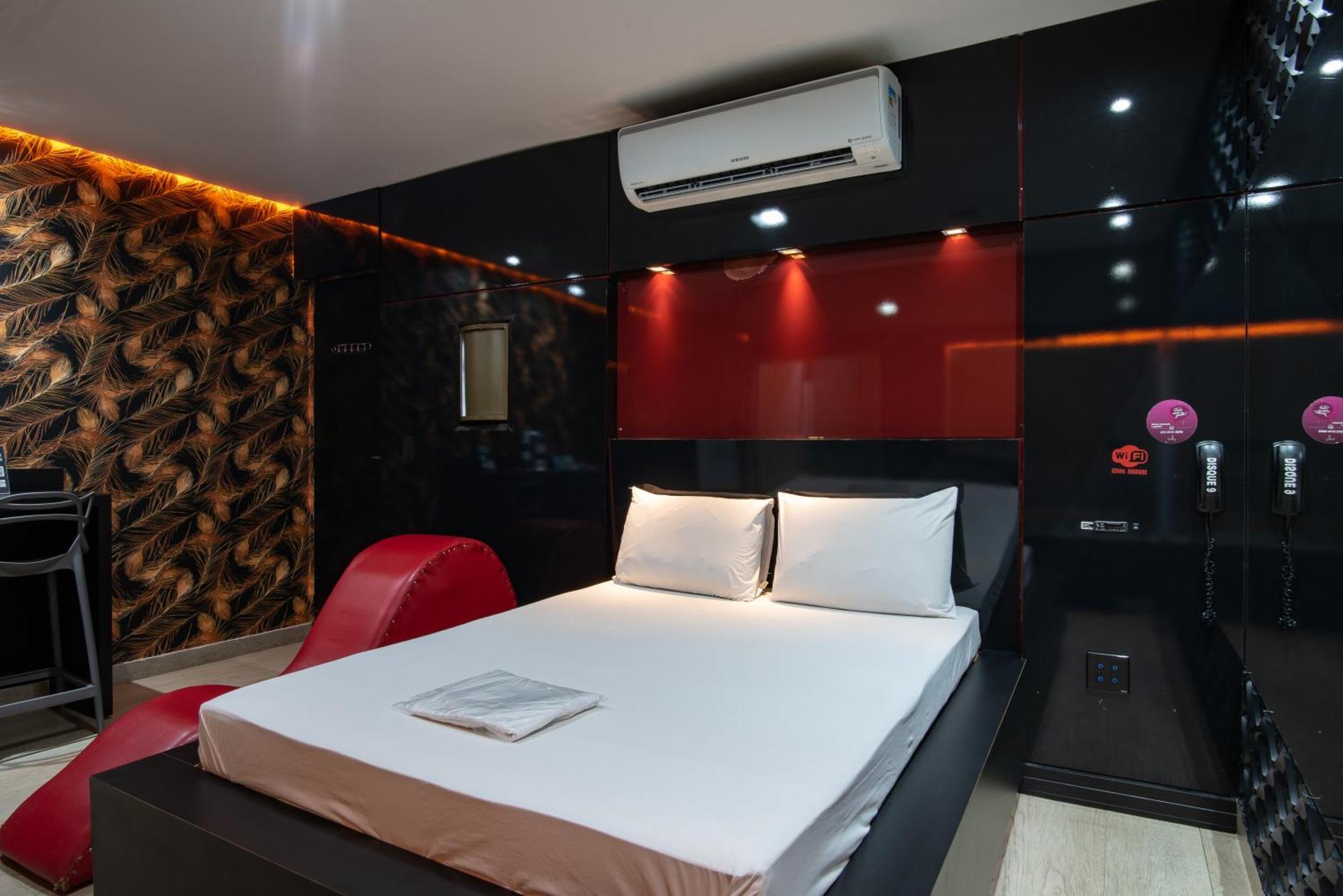 Motel Fantasy 3 (Adults Only) Бело Оризонти Екстериор снимка