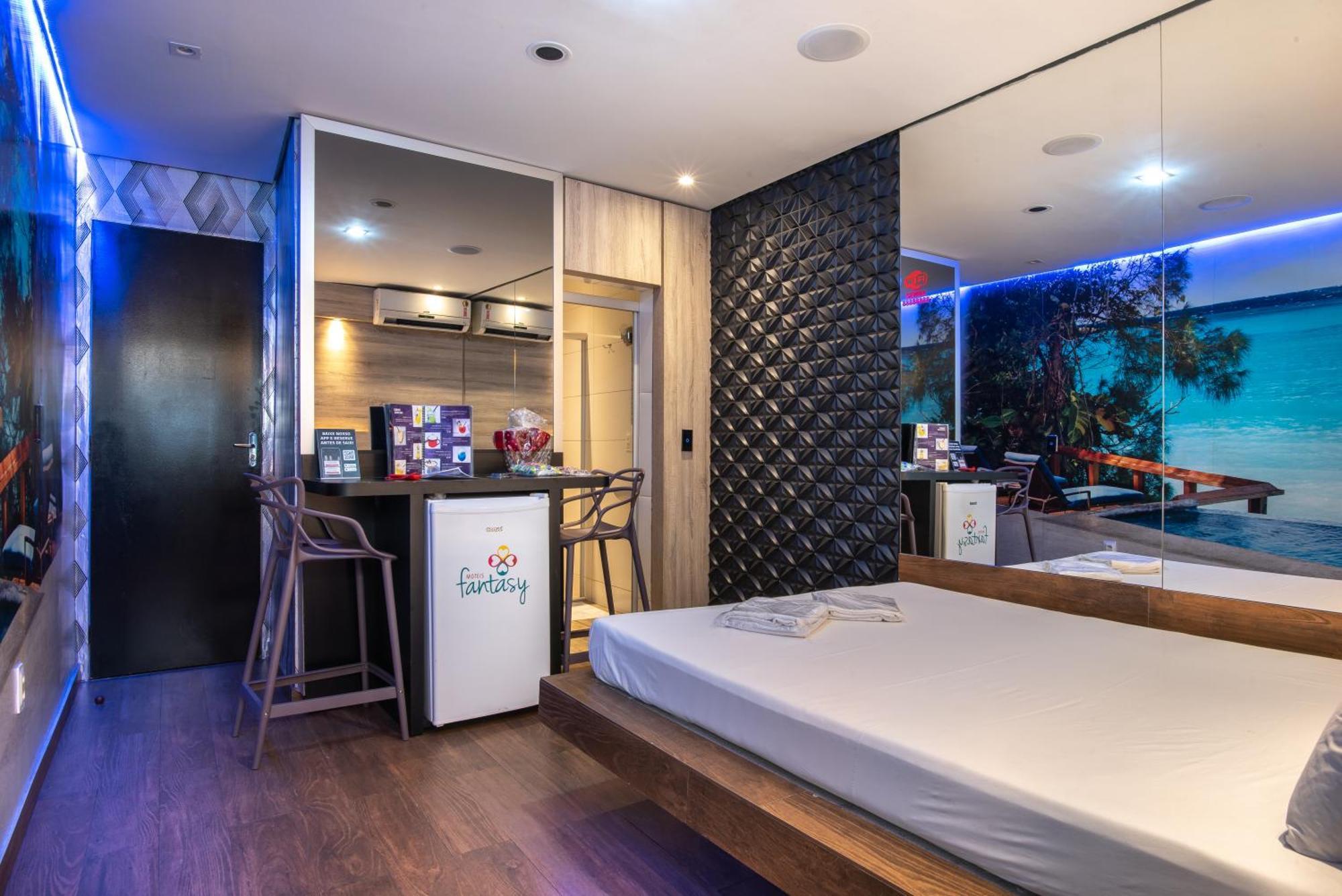 Motel Fantasy 3 (Adults Only) Бело Оризонти Екстериор снимка