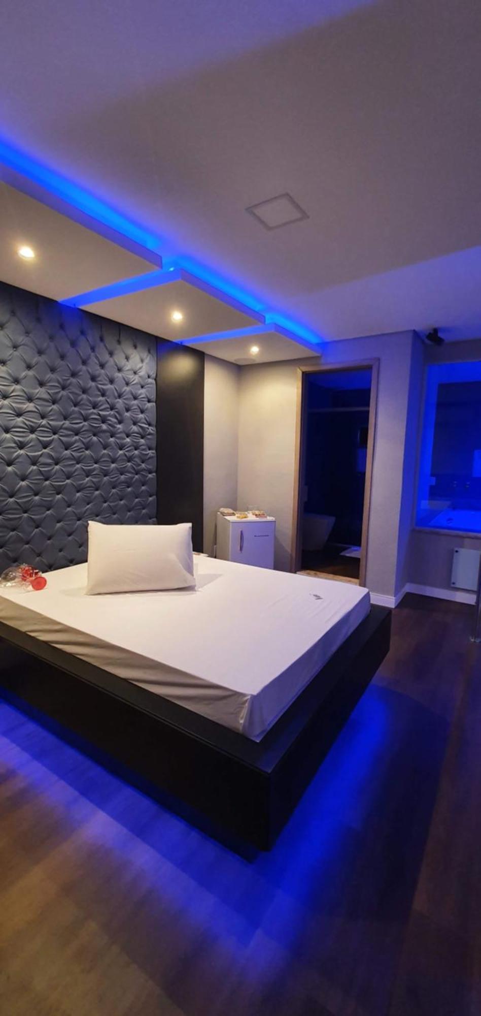 Motel Fantasy 3 (Adults Only) Бело Оризонти Екстериор снимка